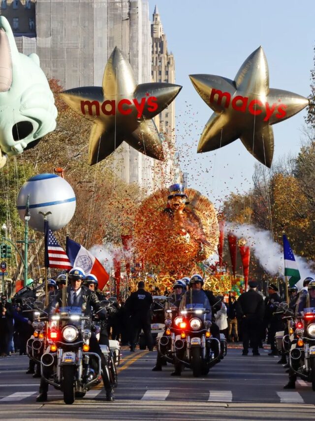 The Macy’s Thanksgiving Day Parade : A Must-See New York City Event